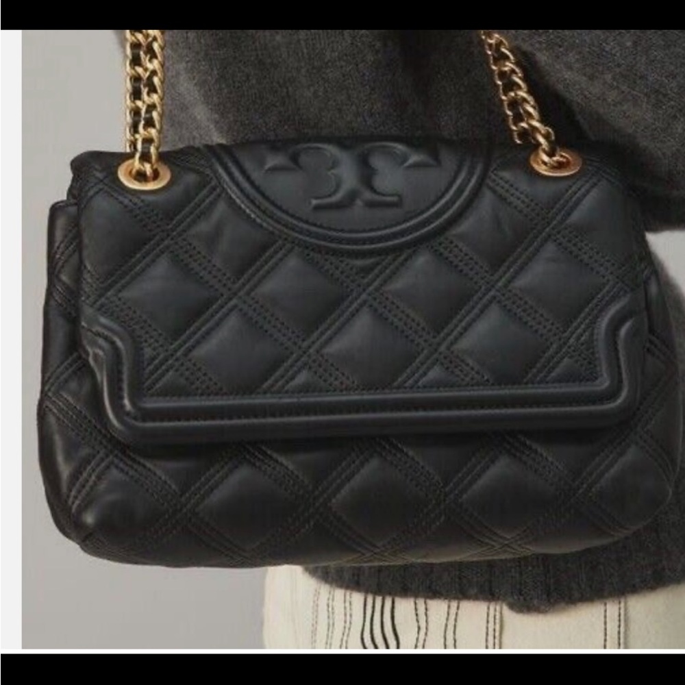 Tory Burch Fleming Soft Convertible Bag - Picture 2 of 6